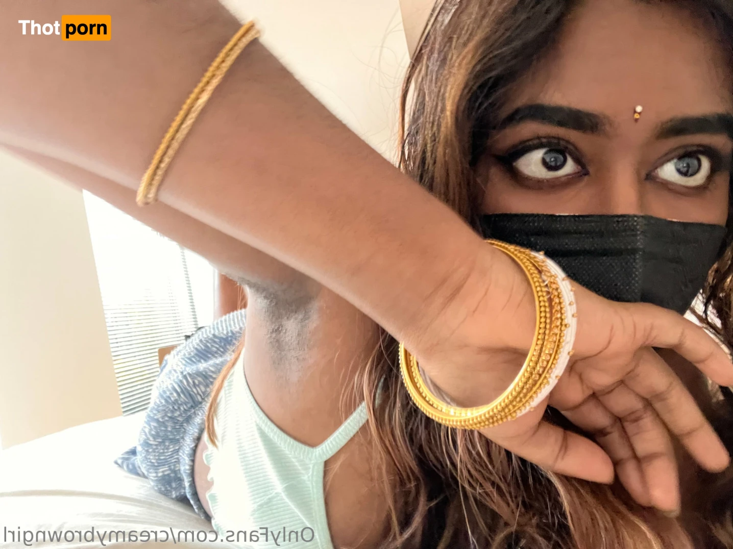 CreamyBrownGirl 16106344