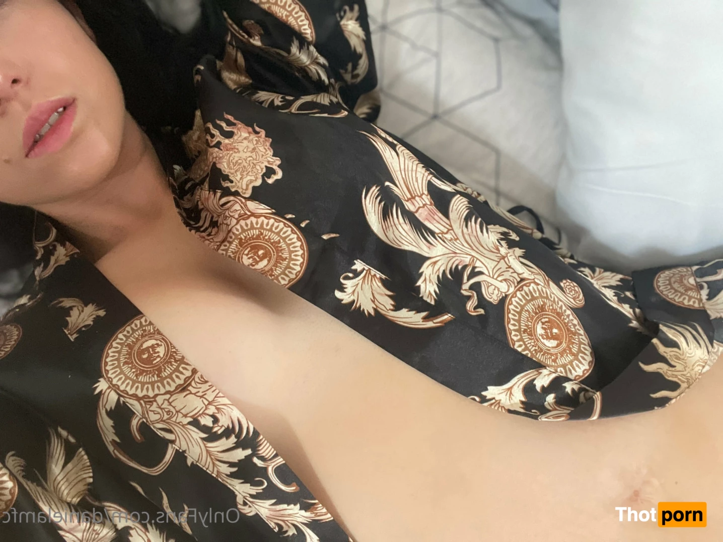 DanielaQ 🍑 6450338