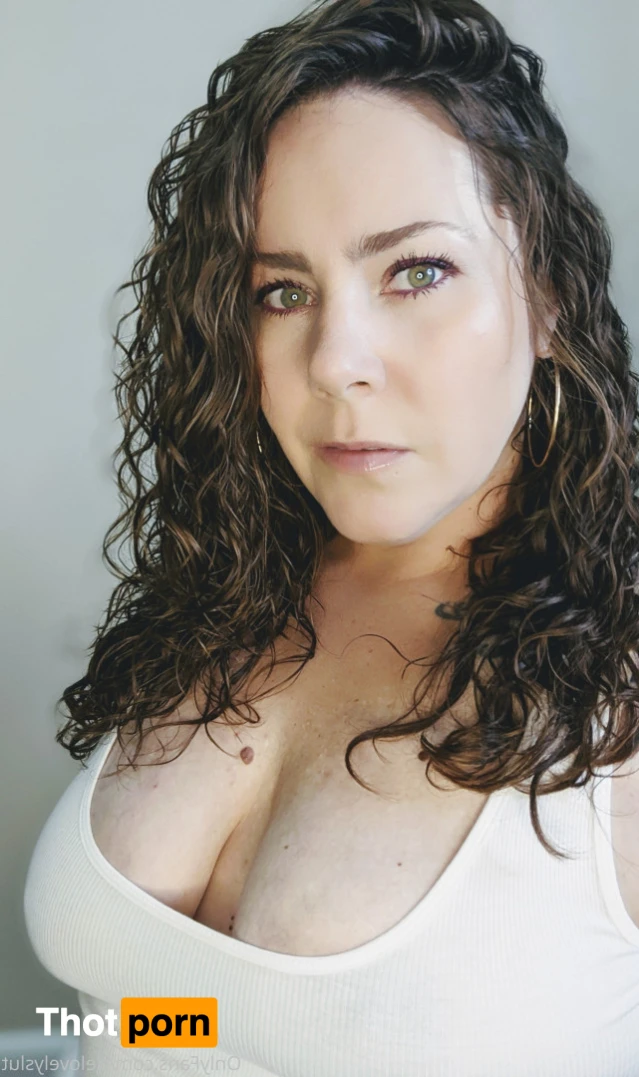 BIG BOOTY SEXTER 14678469