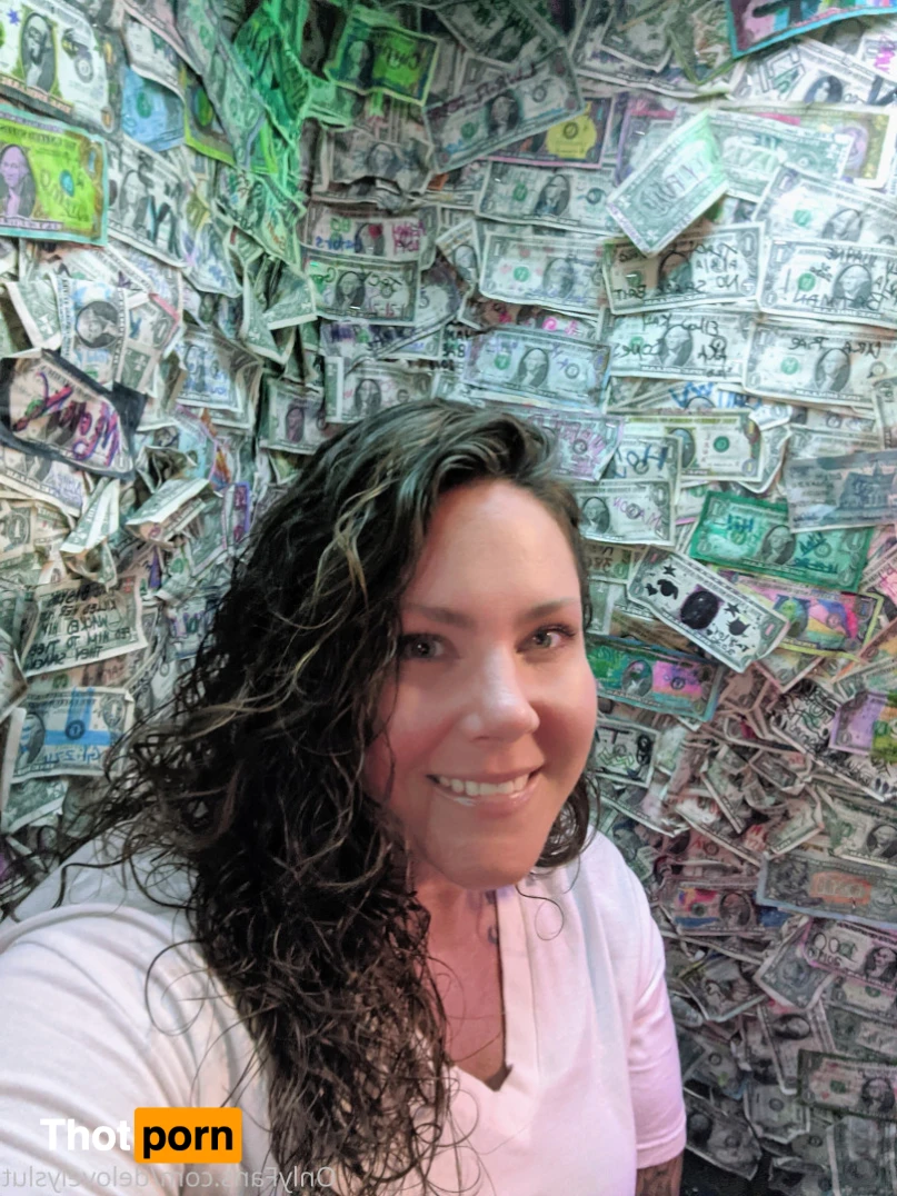 BIG BOOTY SEXTER 14678529