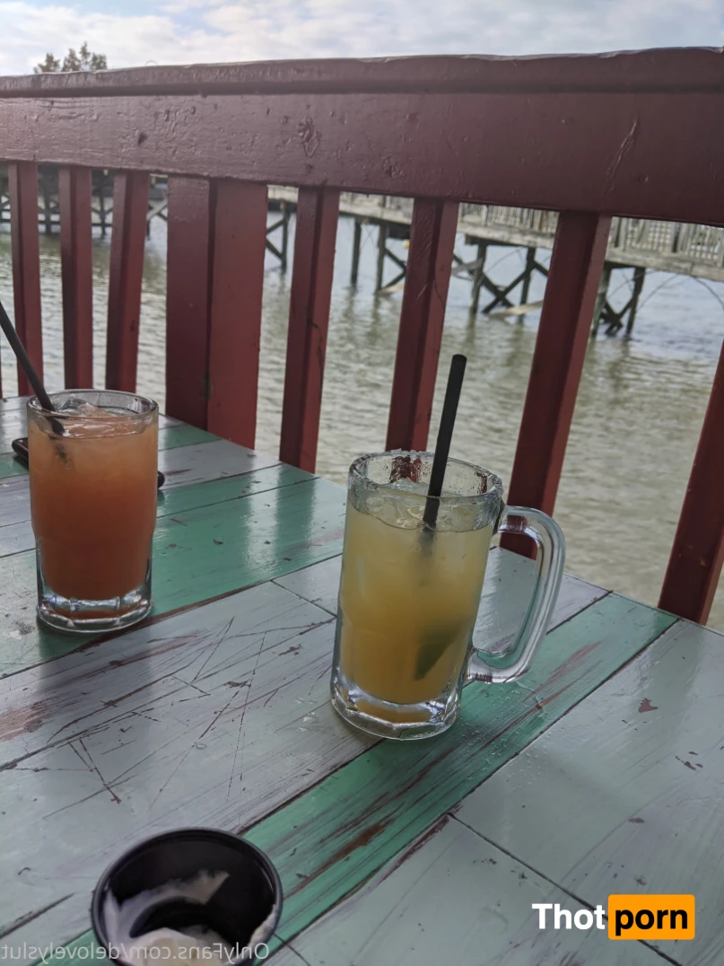 BIG BOOTY SEXTER 14678844