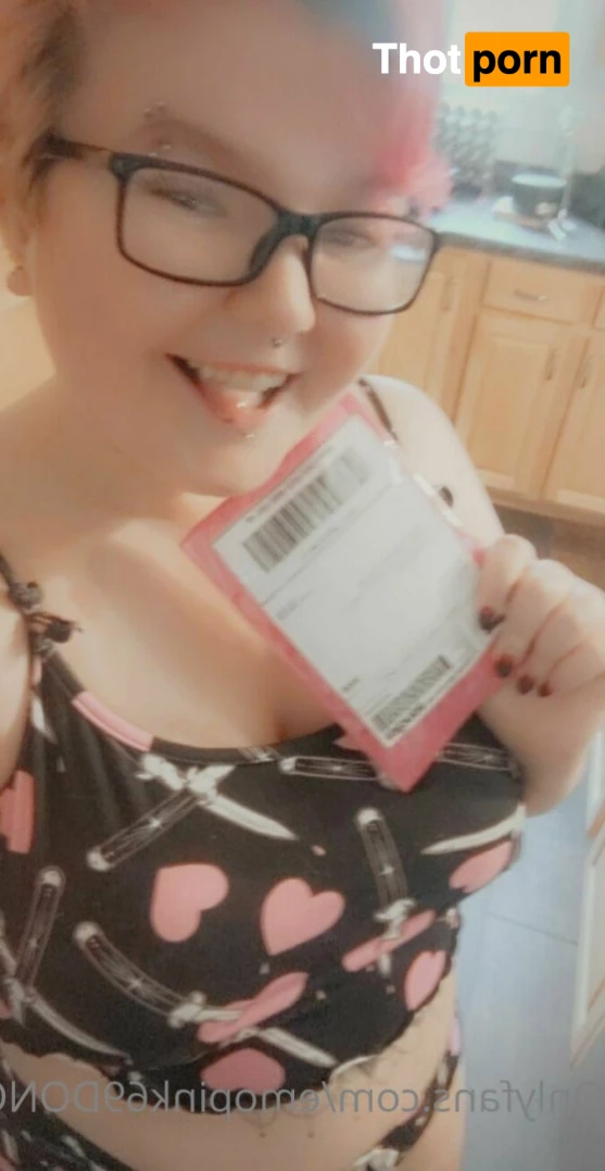 🆓GOTH😈College🥵BBW 🍑Britney🖤 DM ME 😻 13839370