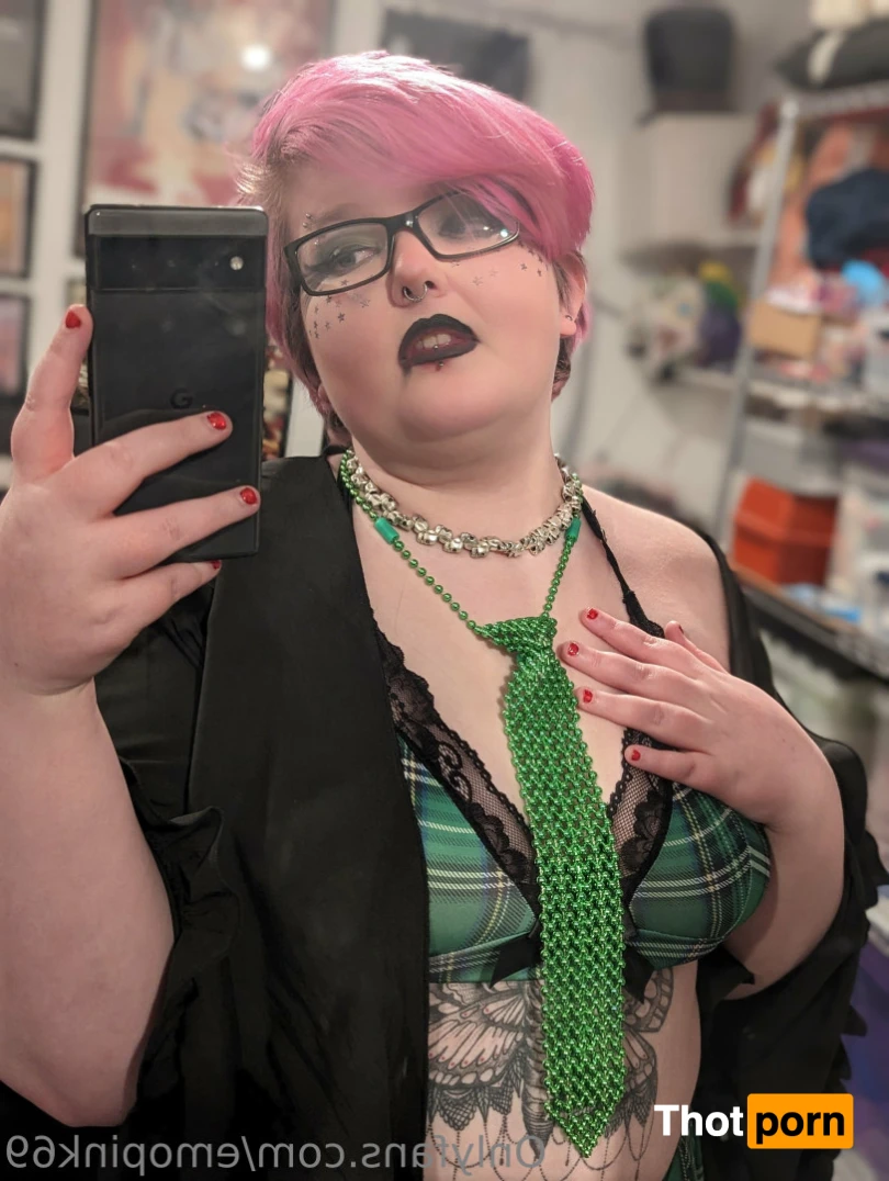 🆓GOTH😈College🥵BBW 🍑Britney🖤 DM ME 😻 13839691