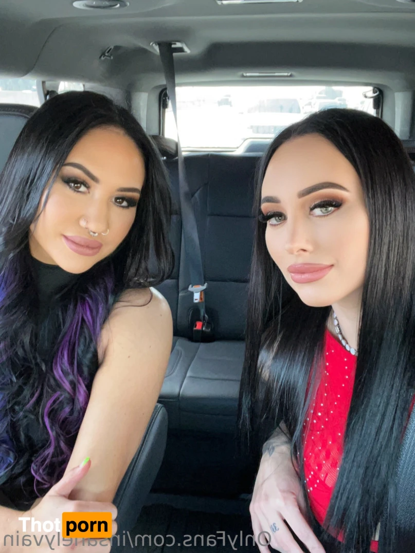 Insanelyvain 13695530