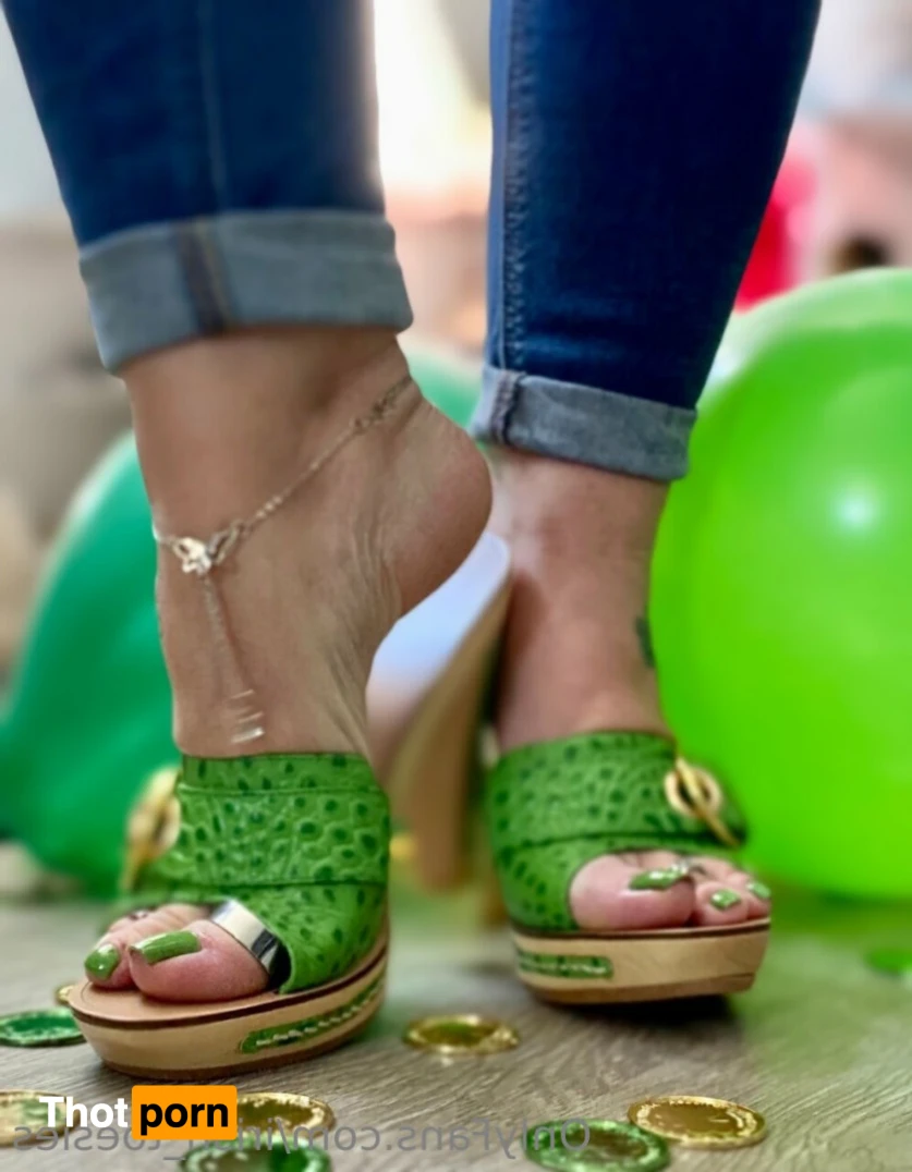 Irishtoesies_free 13692081