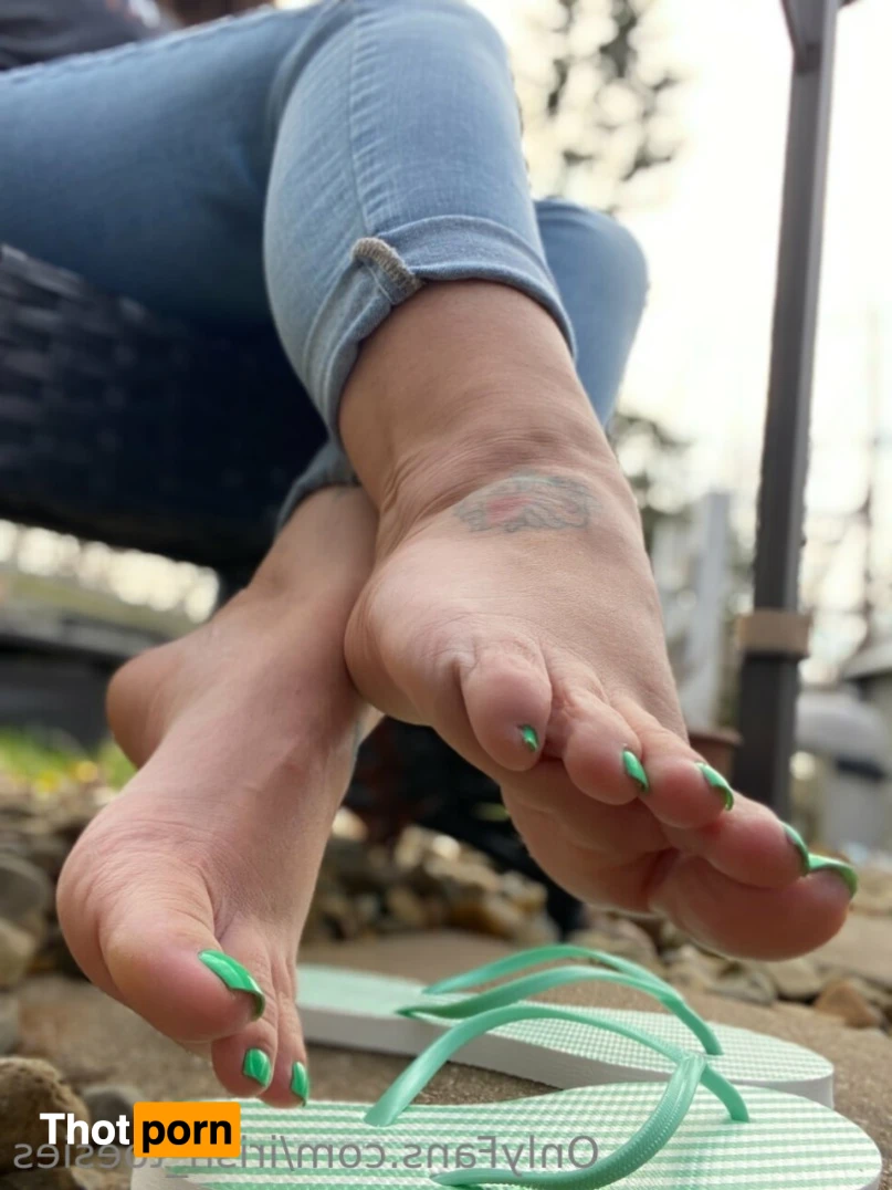 Irishtoesies_free 13692223