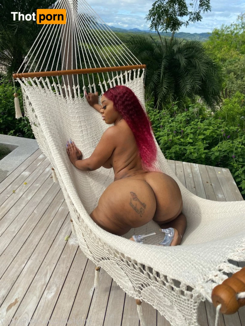 Fattest Ass On 0nlyf@nz 3785499