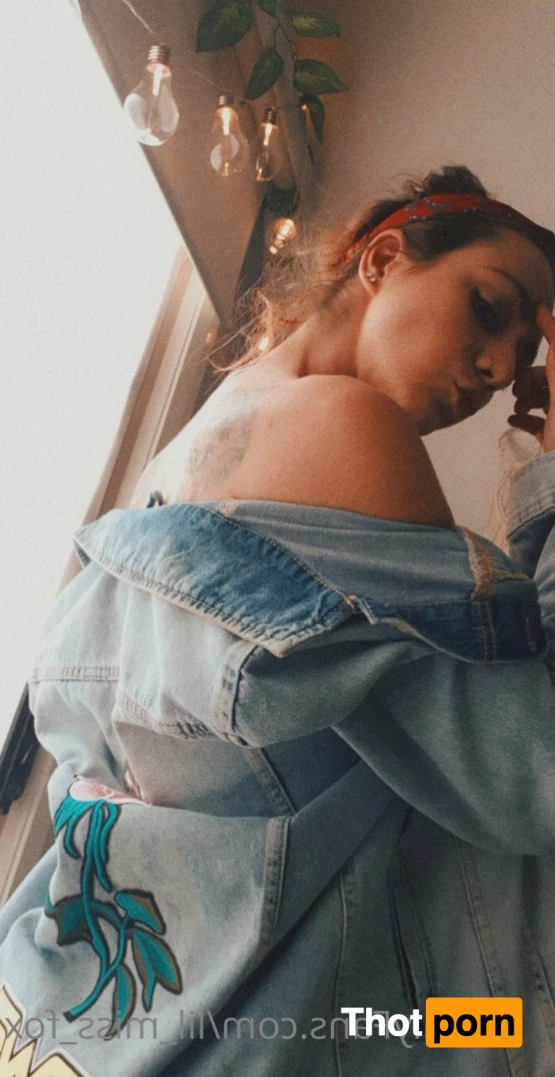 🦊 🎀 Miss Fox 2306719