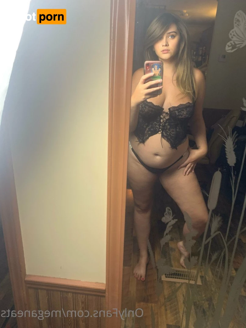 Megan LovesCake 🍰🍽 2300470