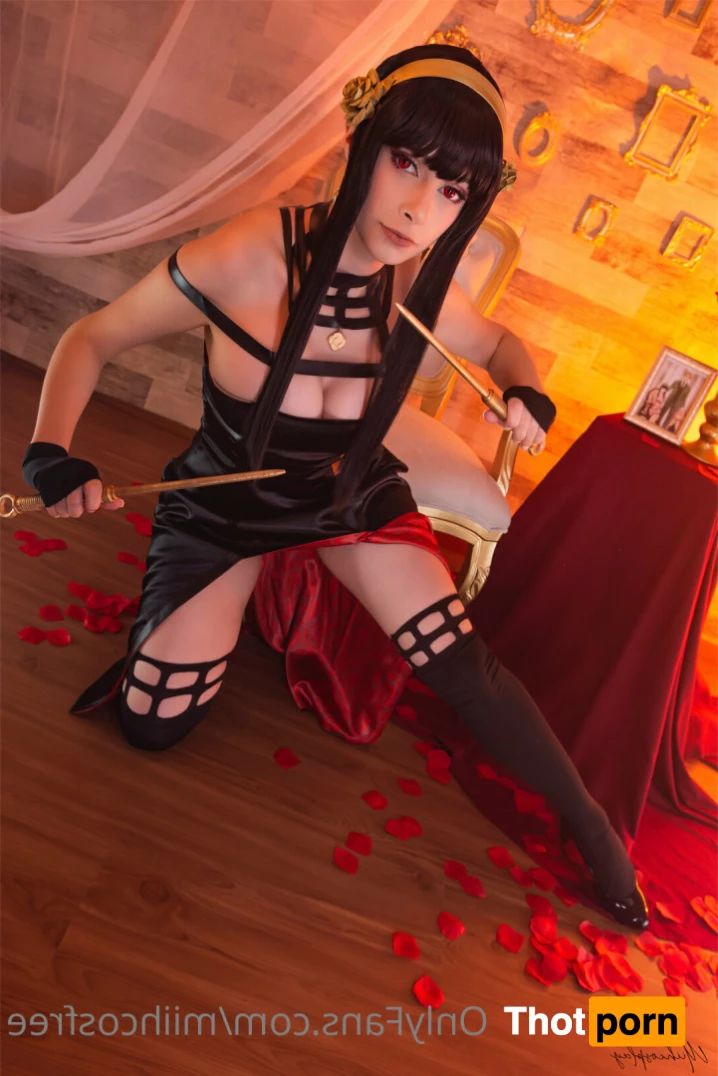 Miih Cosplay FREE ✨ 7684911