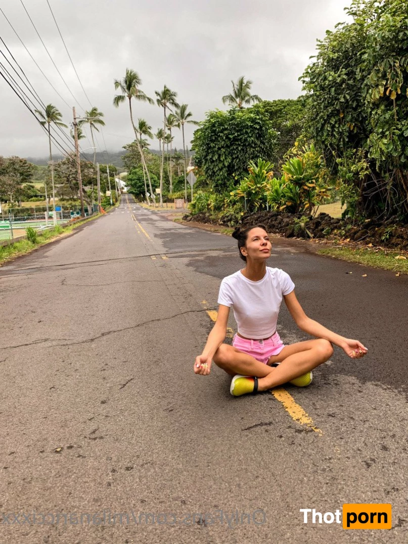 Milana Ricci 3768218