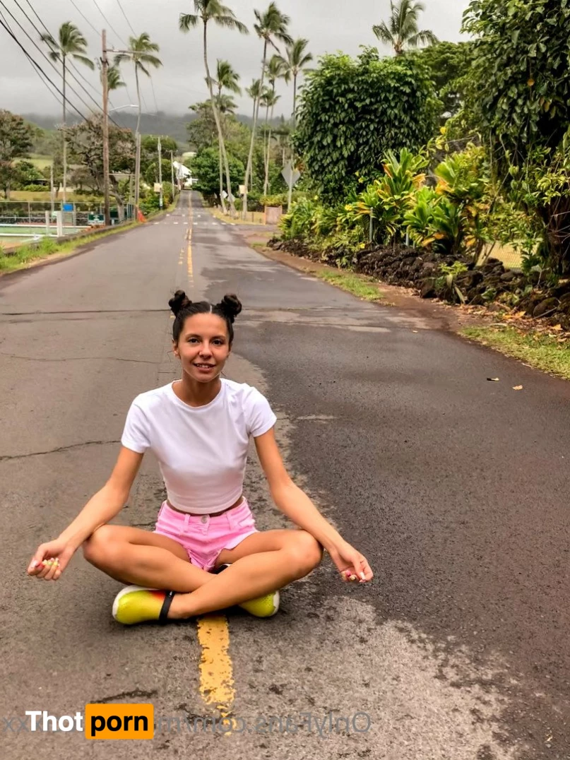 Milana Ricci 3768623