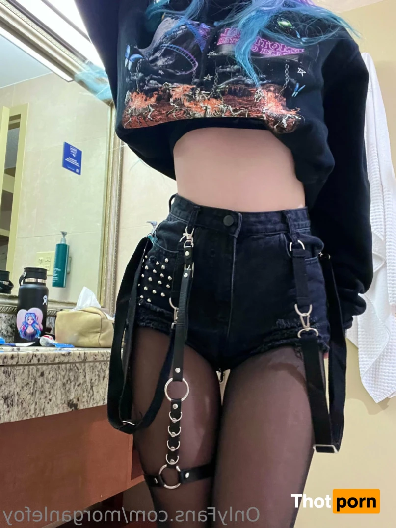 MorganLeFoy 13529770