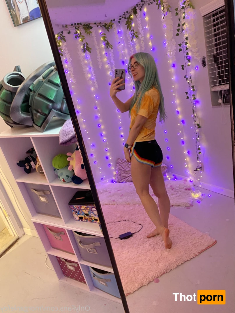 MorganLeFoy 13529932