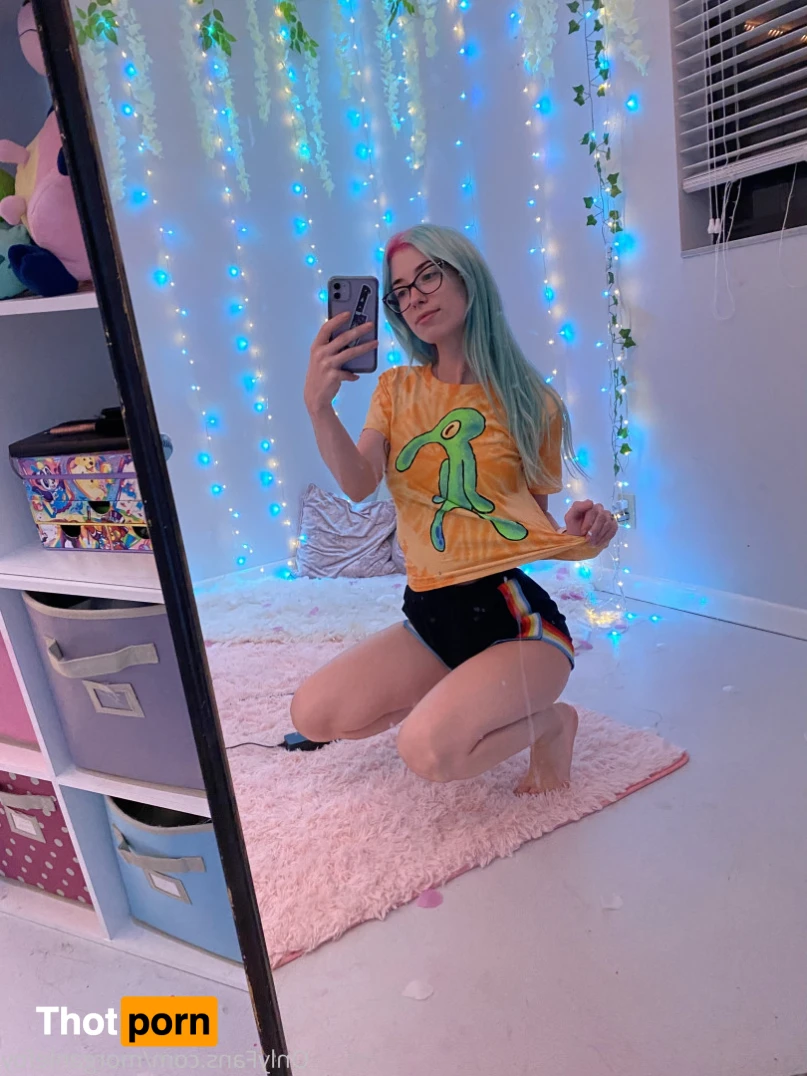 MorganLeFoy 13530390