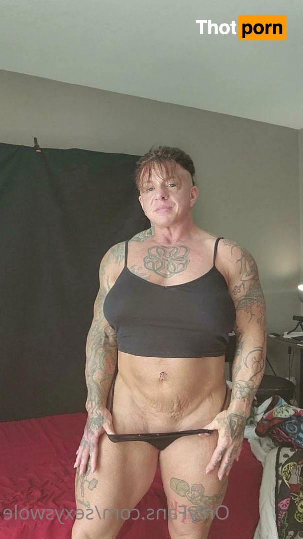 Sexy Swole 2312858