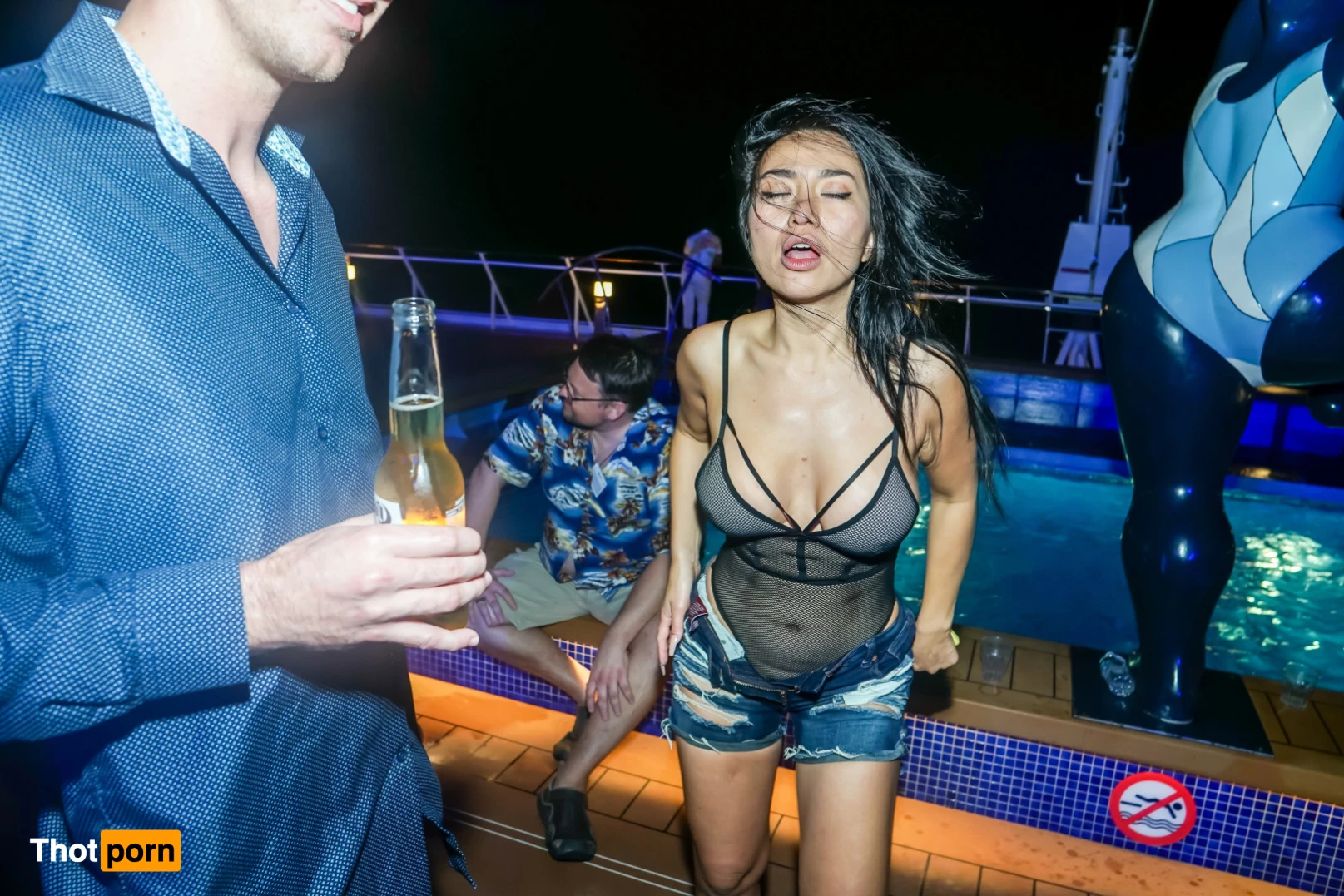 Smiley_sunday 13448299