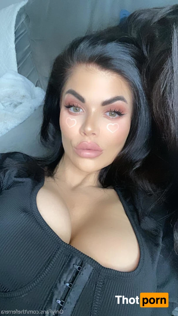 Katia Ferrera 6334690