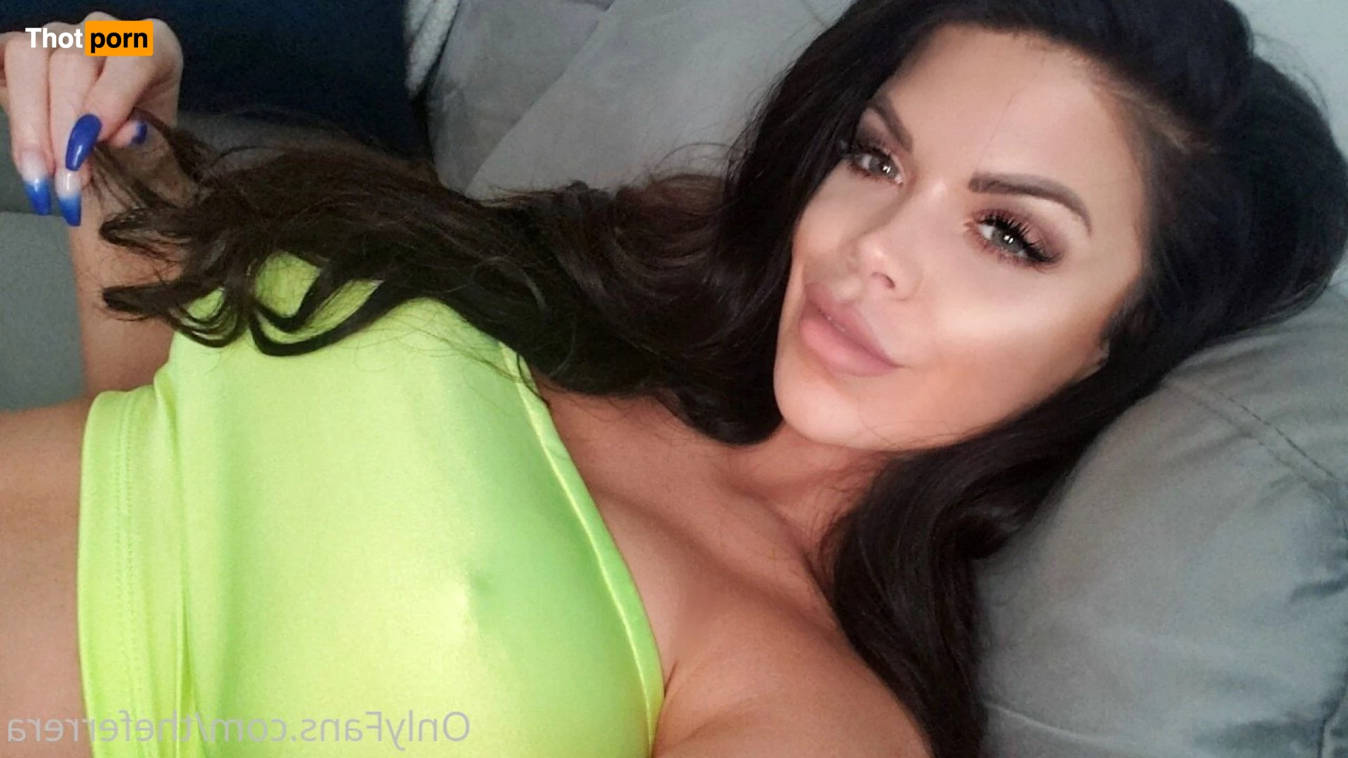 Katia Ferrera 6334744