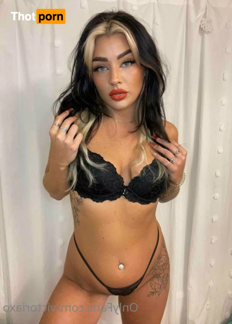 Victoria 🌹 13404479