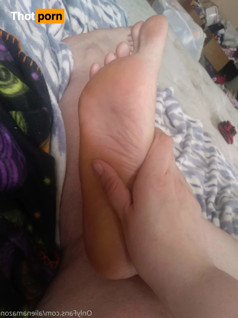 The Alien Amazon👽💜👽 3792678