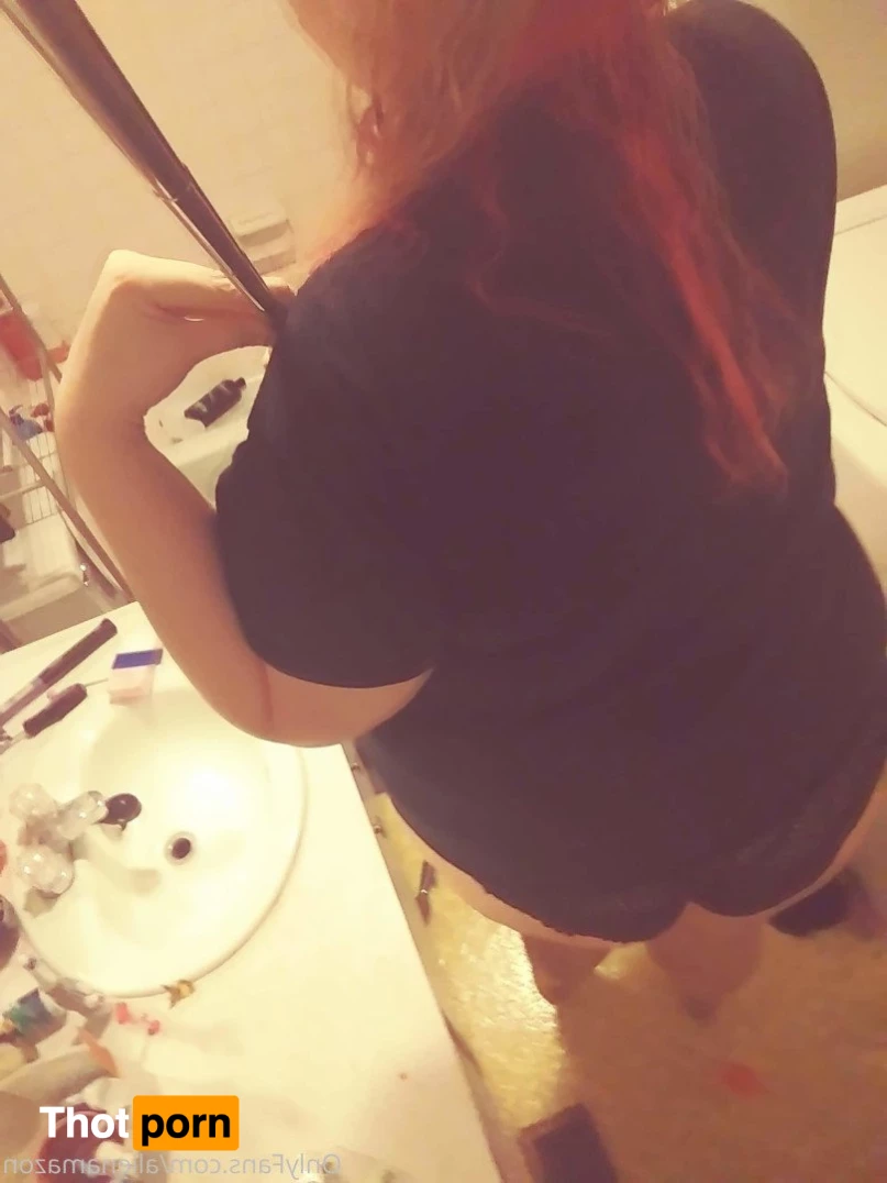 The Alien Amazon👽💜👽 3794384