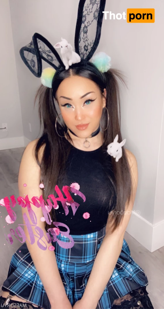 Asian Girl Next Door 🤍 6575466