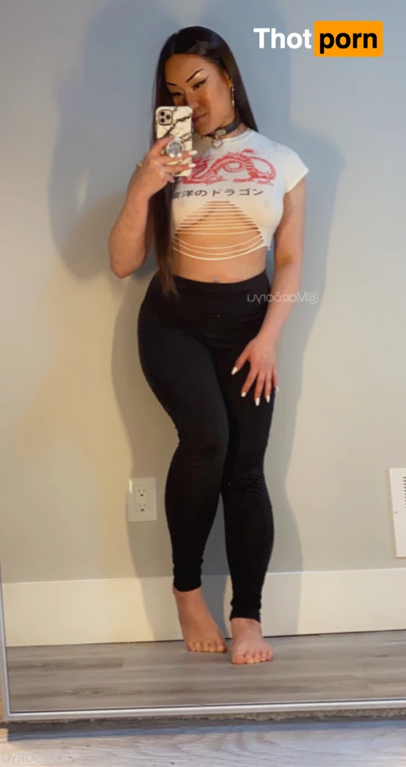 Asian Girl Next Door 🤍 6575590