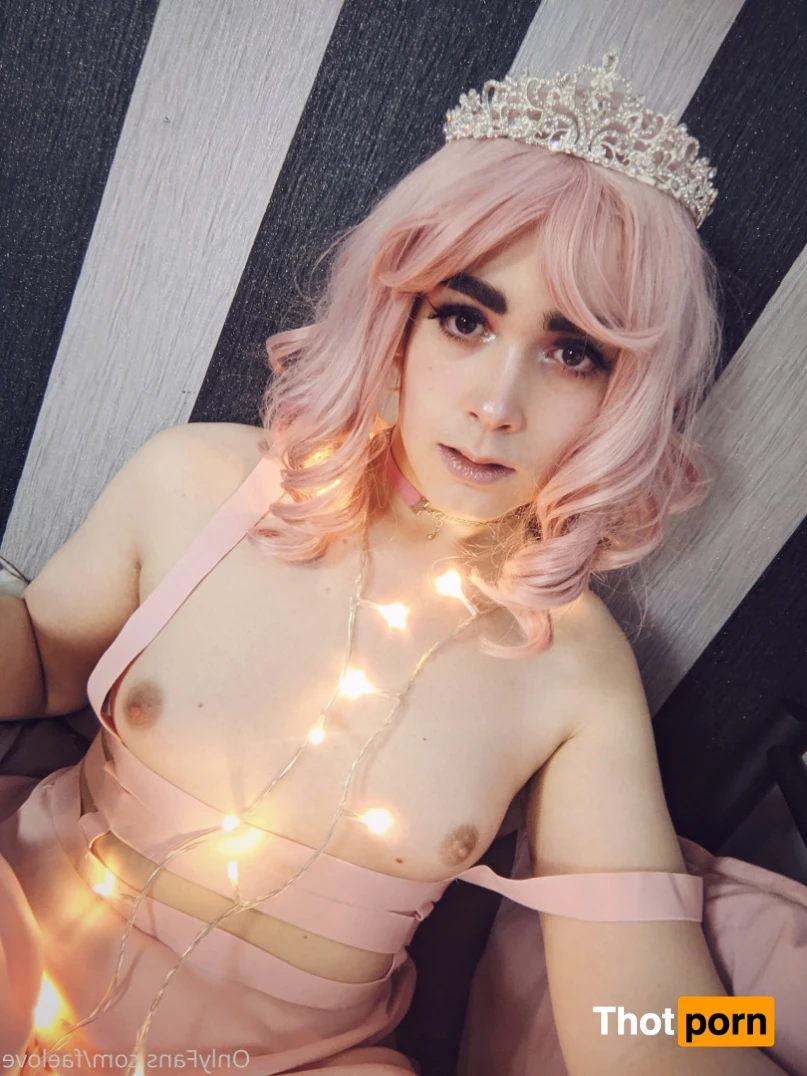 ♥ Faye Lockwood ♥ 14428048