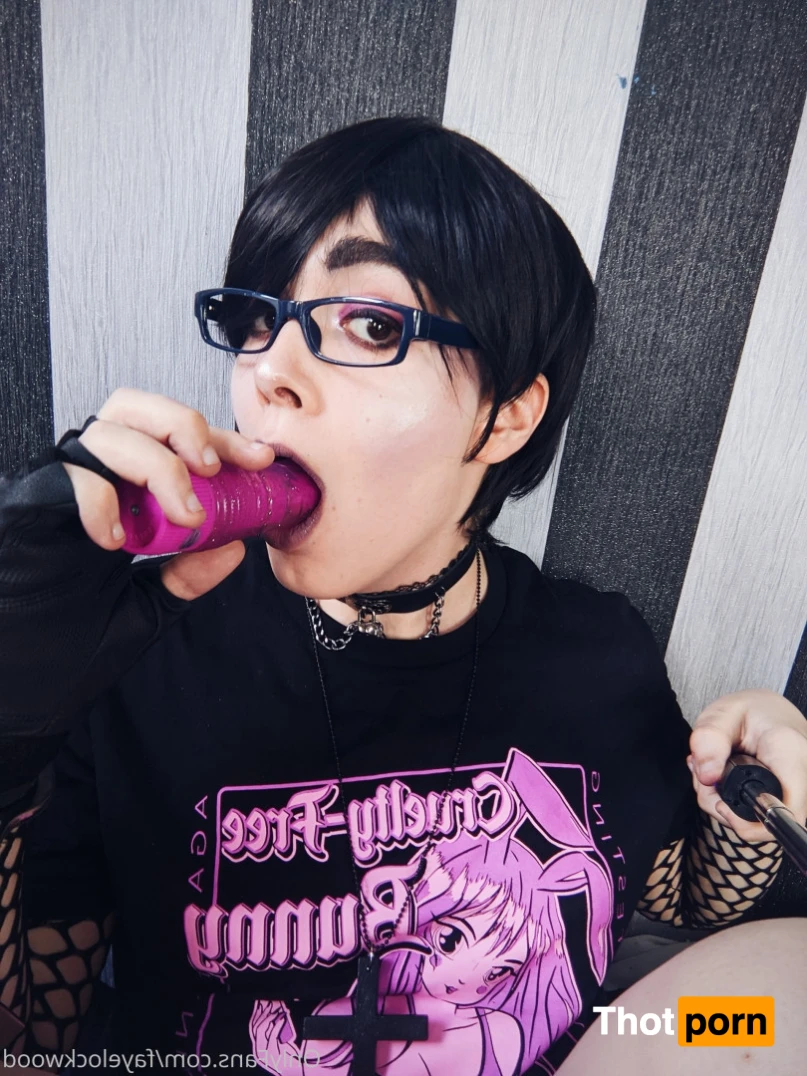 ♥ Faye Lockwood ♥ 14438940