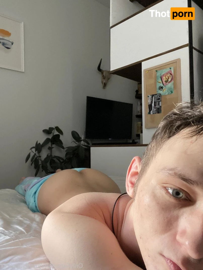 KIng Justin 🤴 2295561