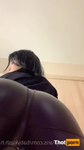 1432633