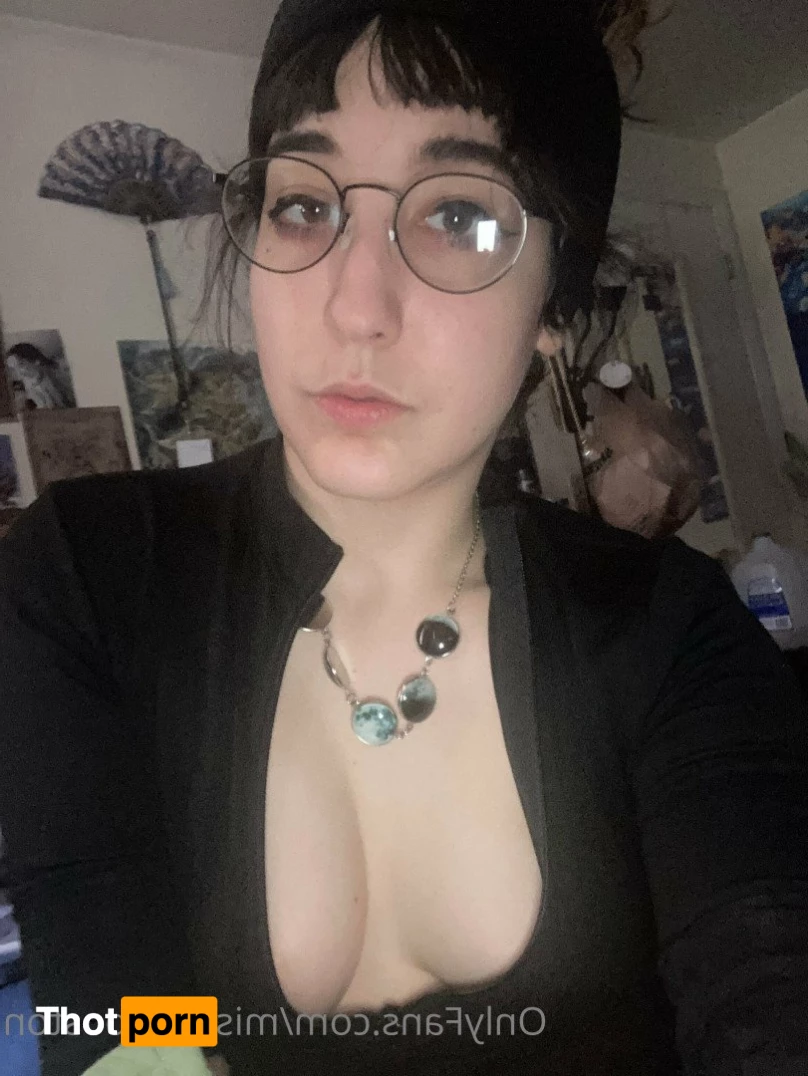 Mistress Boston 2293721