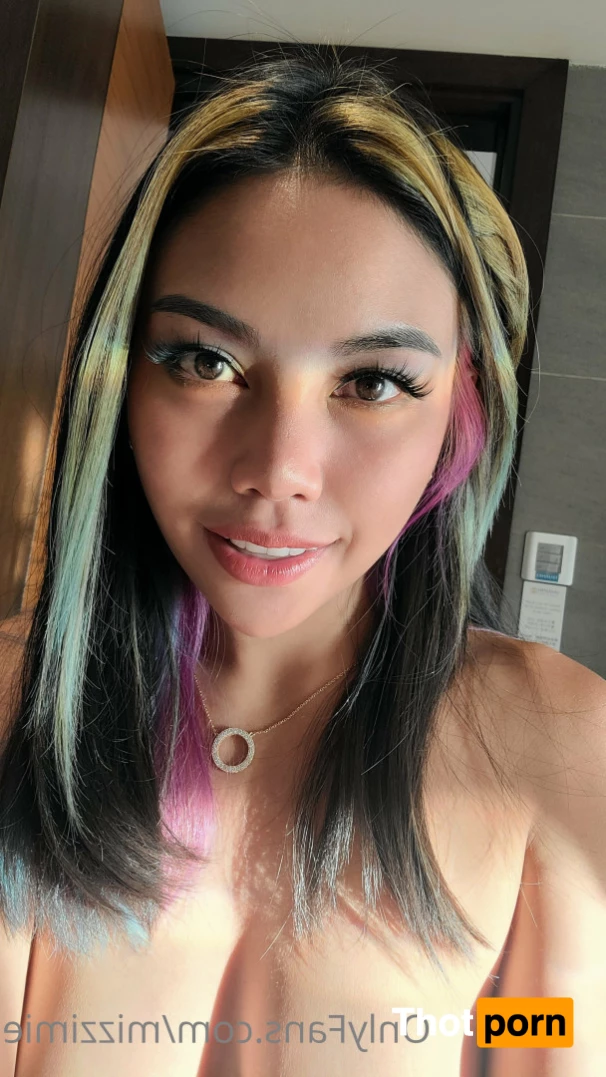 Mizzi Mie 🚀 6445875