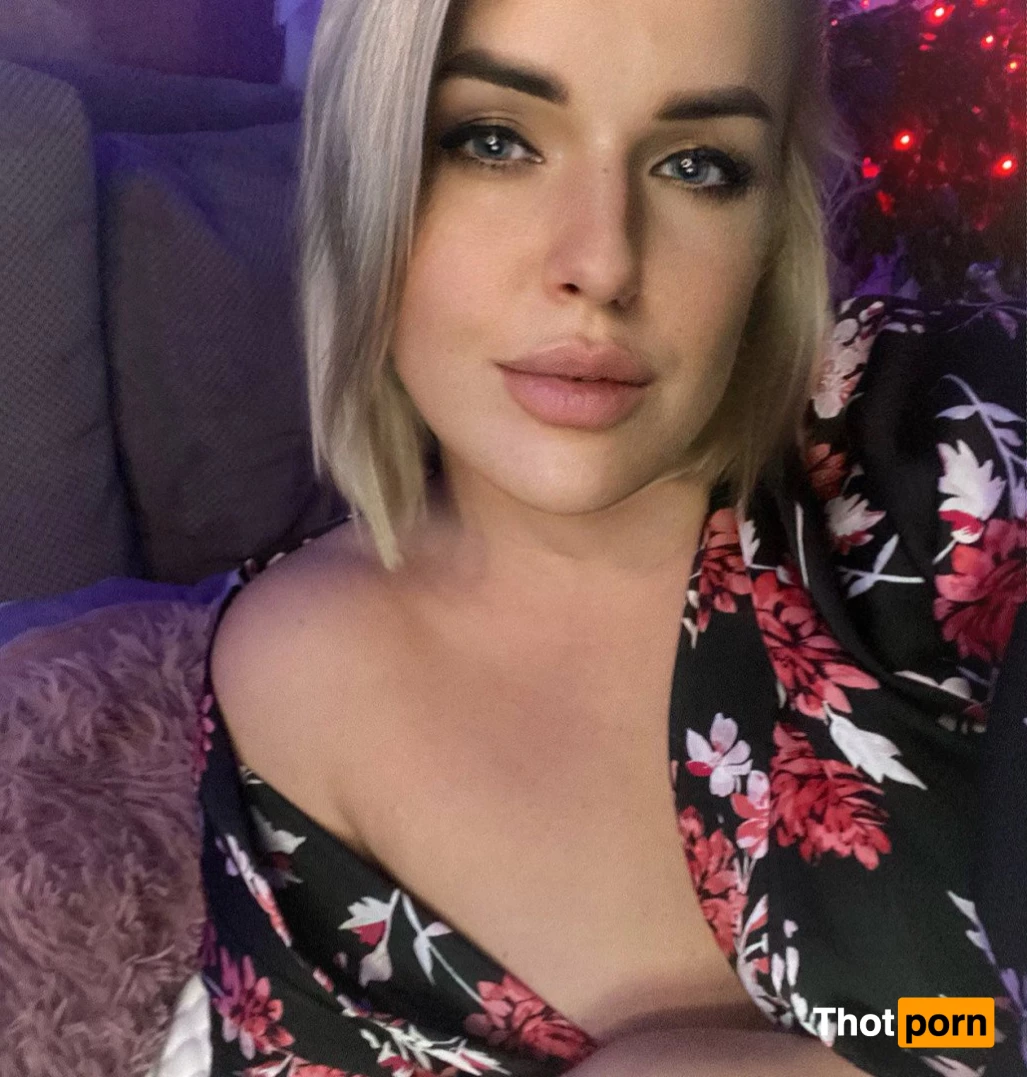 🌺KYLIE🌺 2287080