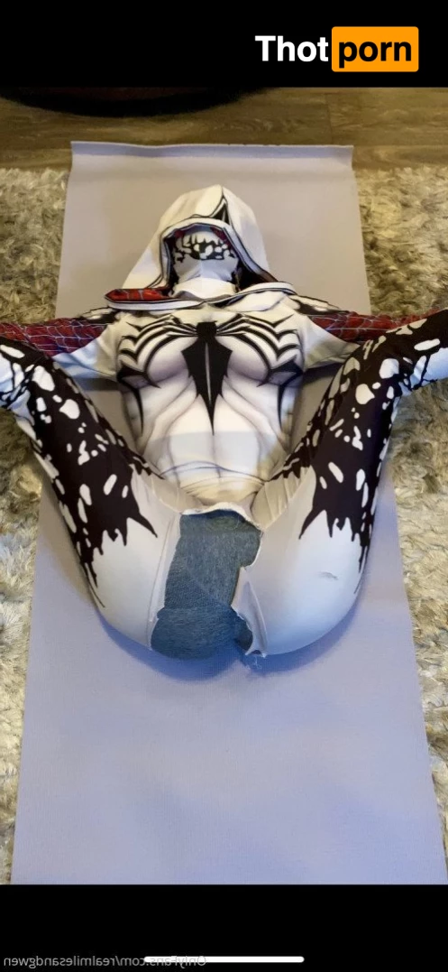 Cosplay queen 2287751