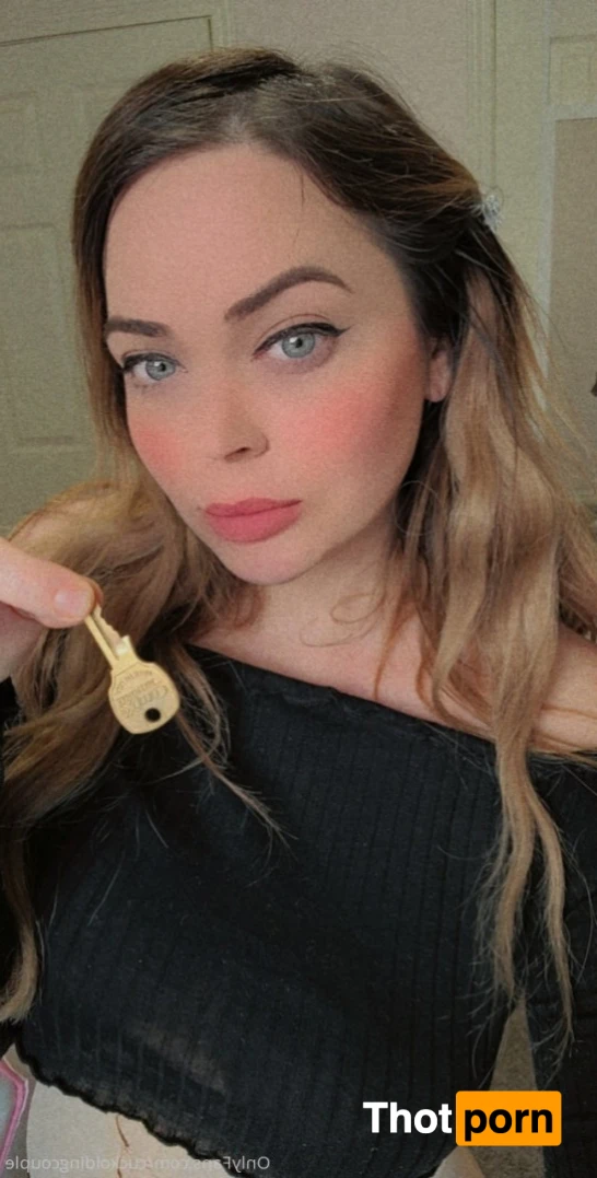 🤰The Cuckolding Couple 12362244