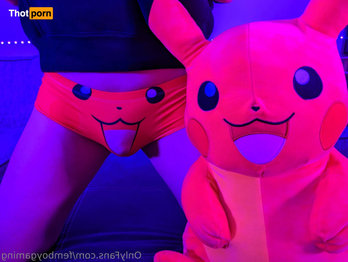 Femboy_Gaming 13140957