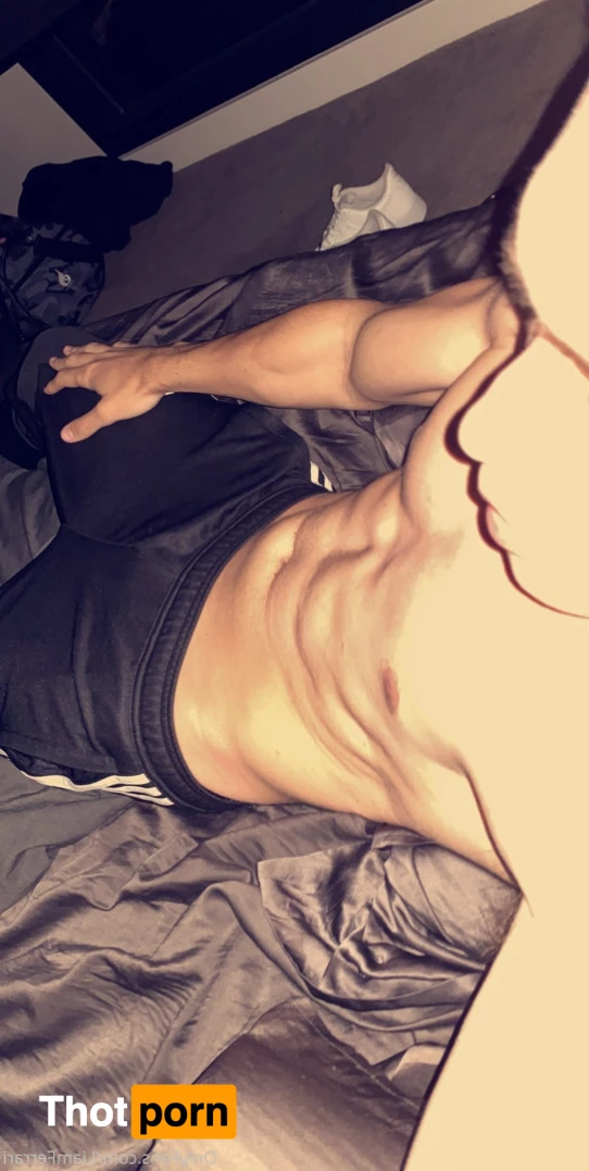 Liam Ferrari 6170307