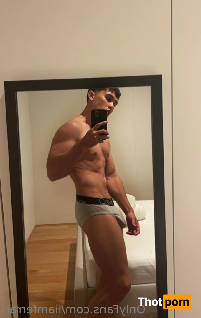 Liam Ferrari 13062545