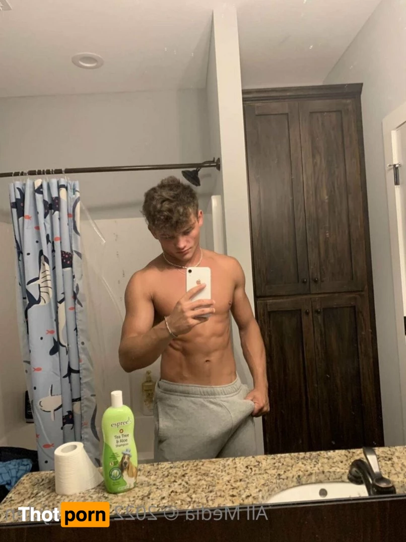 Hayden &amp; Friends 🙈🙉🙊 2277357