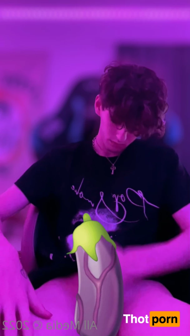 Hayden &amp; Friends 🙈🙉🙊 6087700