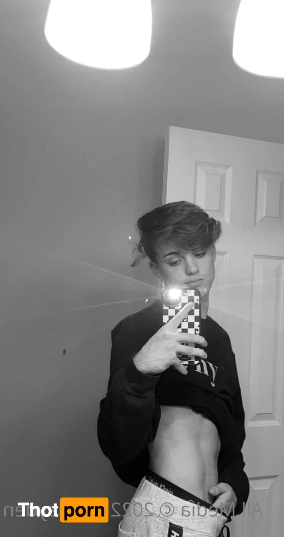 Hayden &amp; Friends 🙈🙉🙊 6087839