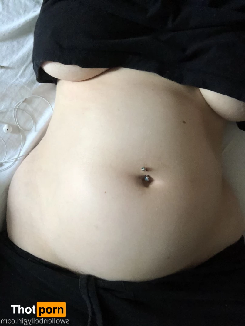 Swollen Belly Girl 2276036
