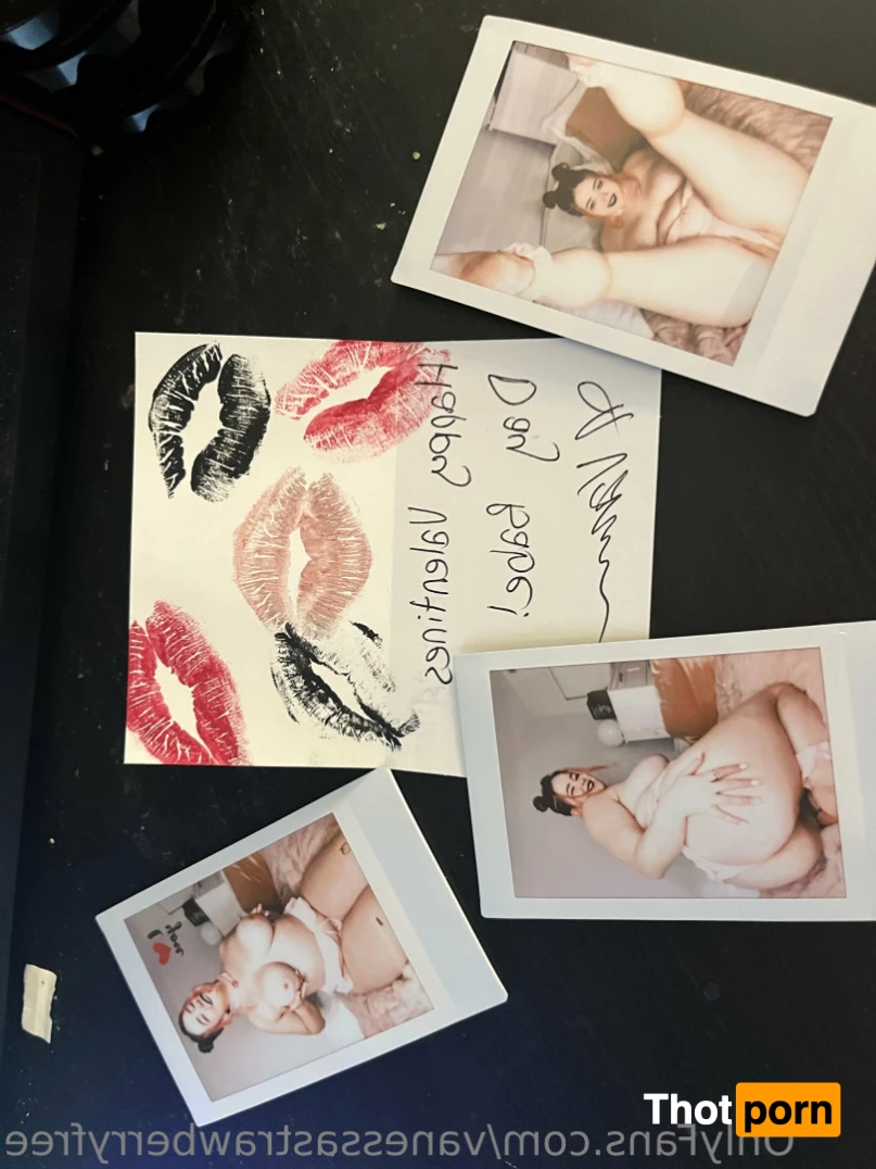 Vanessa (Free page) 🍓 12987497