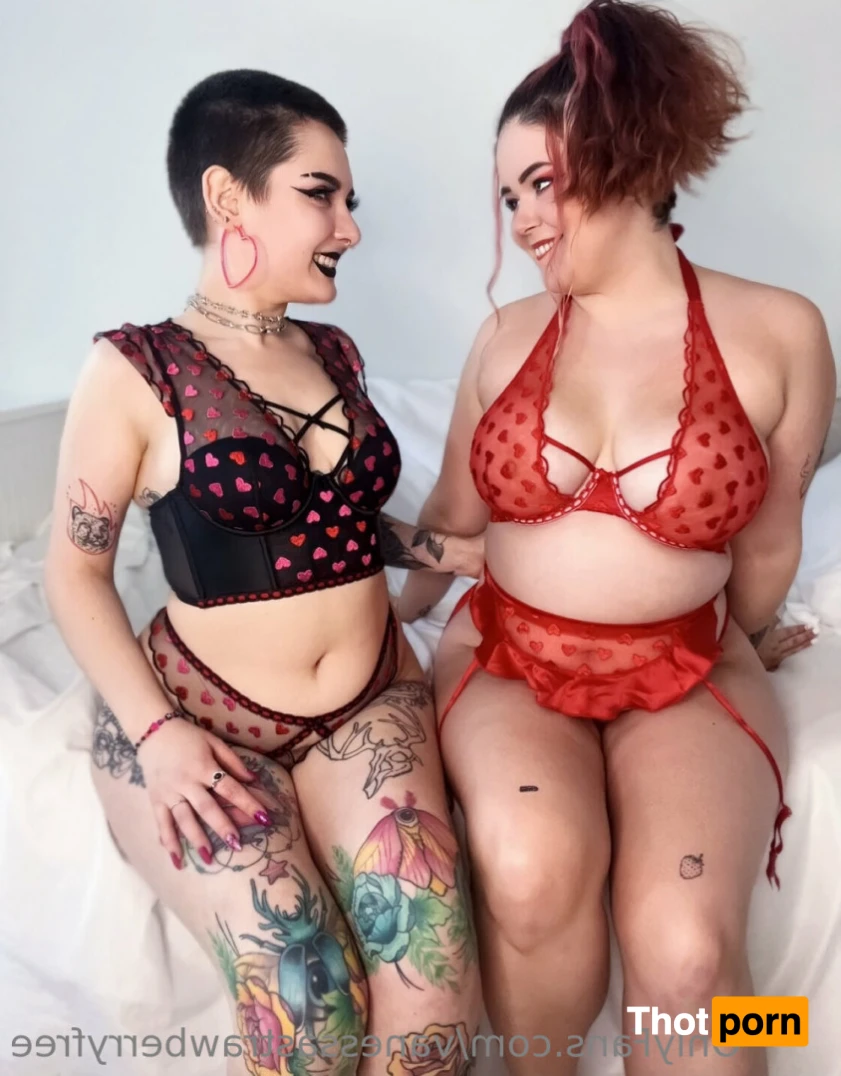 Vanessa (Free page) 🍓 12987813