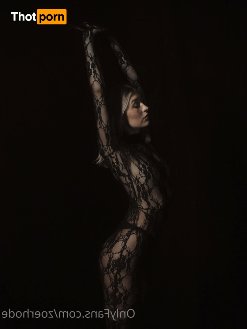 ZOE RHODE 🤍 YOUR DREAMGIRL 💫 12975805