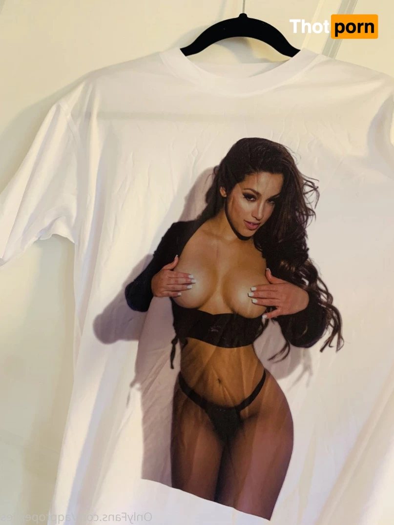 Abella Anderson 4687748