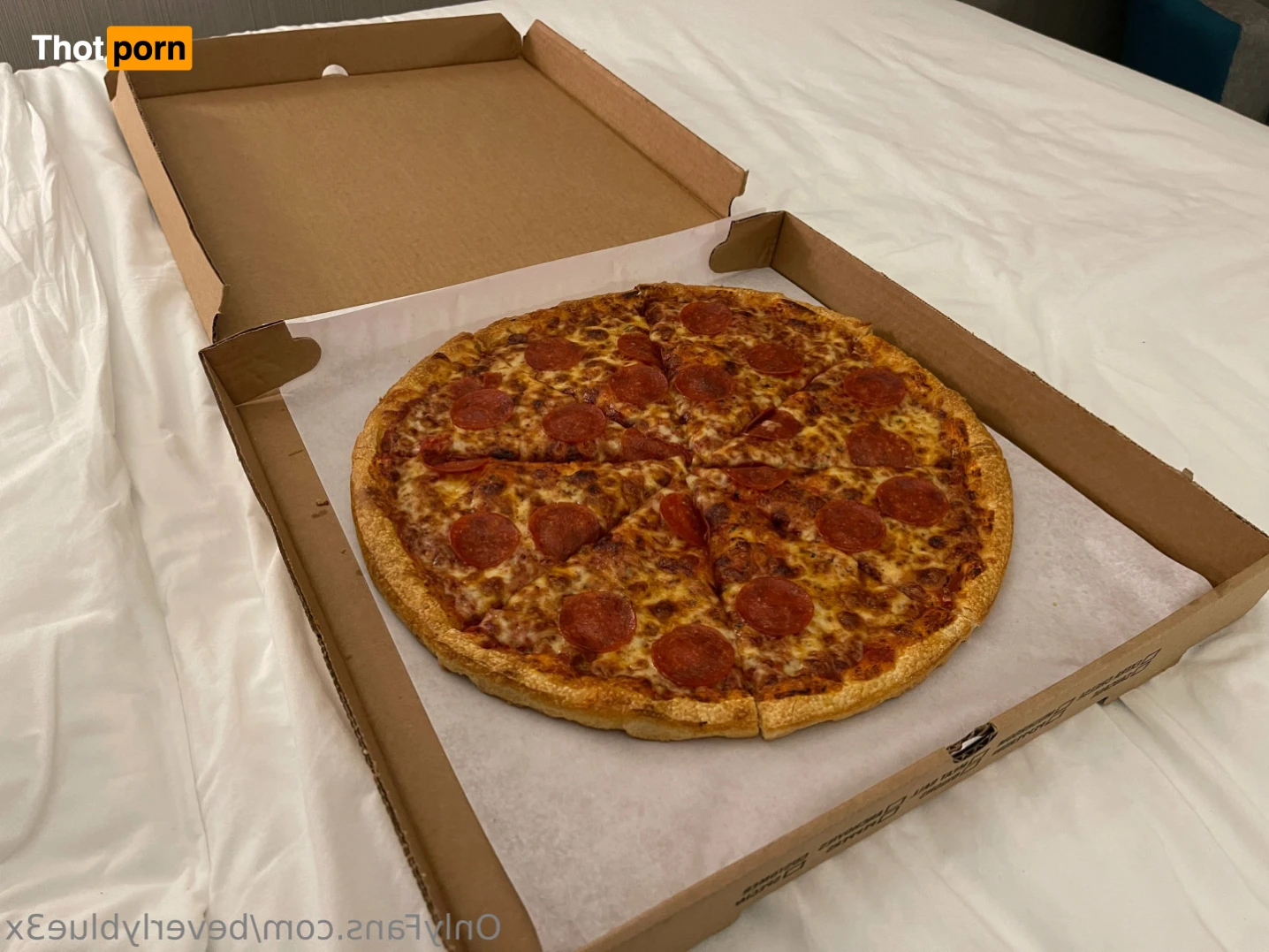 Beverly Blue 15689496