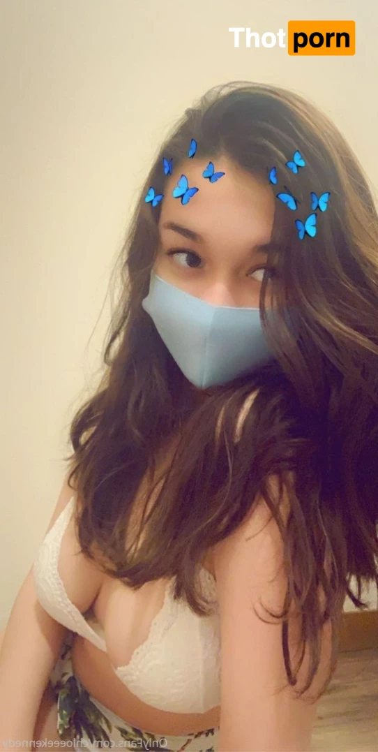 chloe kennedy 🦋✨ 4359749